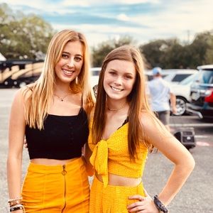 Meet your Posher, Avery